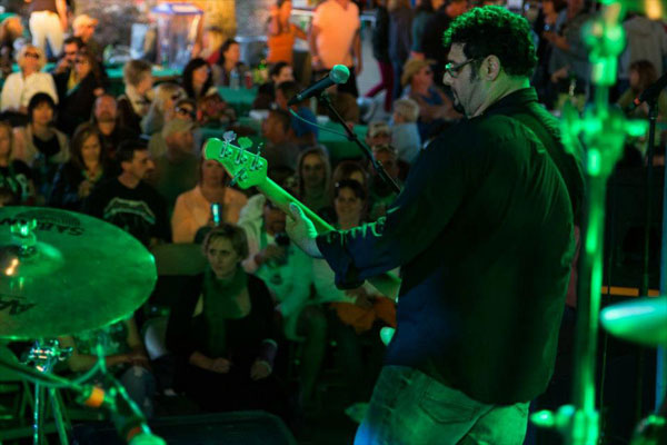 Julian Simonelli - Bassist