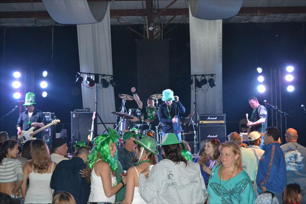 Julian Simonelli - Bassist