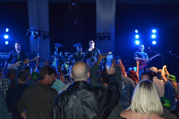 Julian Simonelli - Bassist